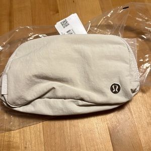 Brand New with Tags Lululemon Everywhere Belt Bag